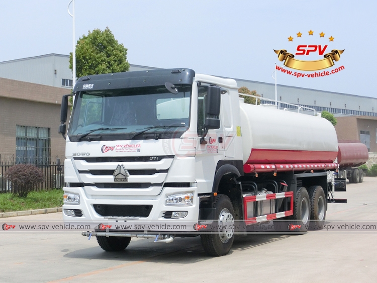 Water Spraying Truck Sinotruk(20,000 litres) - LF